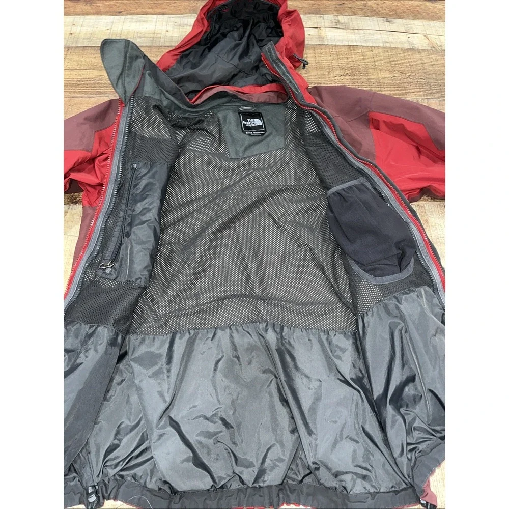 The North Face Gore-Tex Mountain Jacket Men's M Rain Outdoor Multicolor (2904)